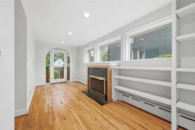 724 S Linden Ave, Point Breeze, PA 15208