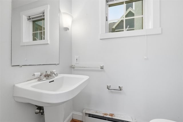 724 S Linden Ave, Point Breeze, PA 15208