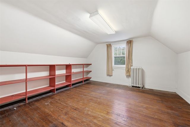 724 S Linden Ave, Point Breeze, PA 15208