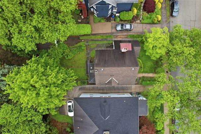 724 S Linden Ave, Point Breeze, PA 15208