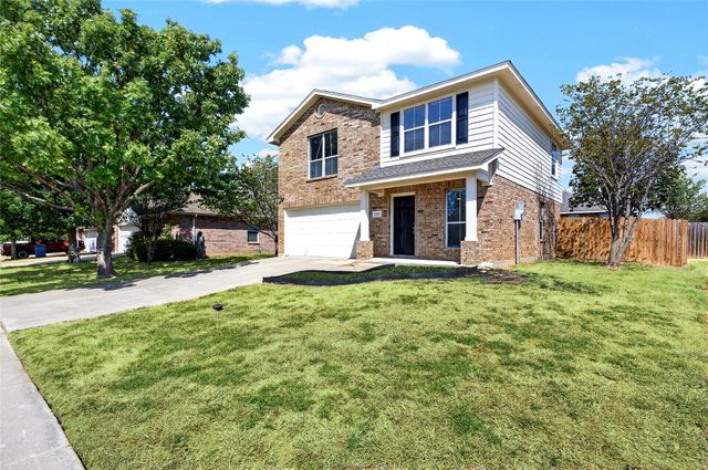 129 Maned Drive, Sanger, TX 76266