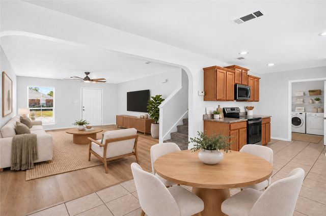 129 Maned Drive, Sanger, TX 76266