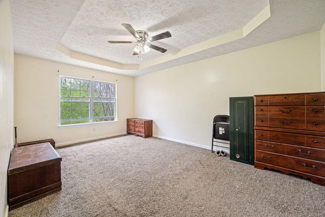 112 Raymond Lane, Rossville, GA 30741