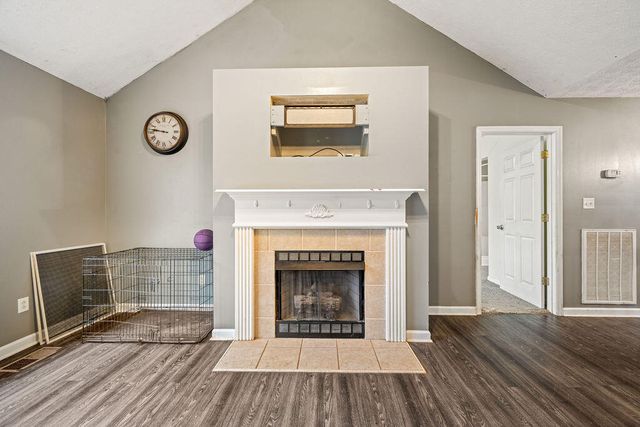 112 Raymond Lane, Rossville, GA 30741