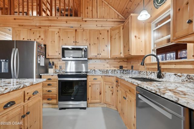 55750 E 360 Road, Jay, OK 74346