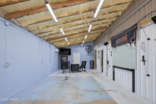 55750 E 360 Road, Jay, OK 74346