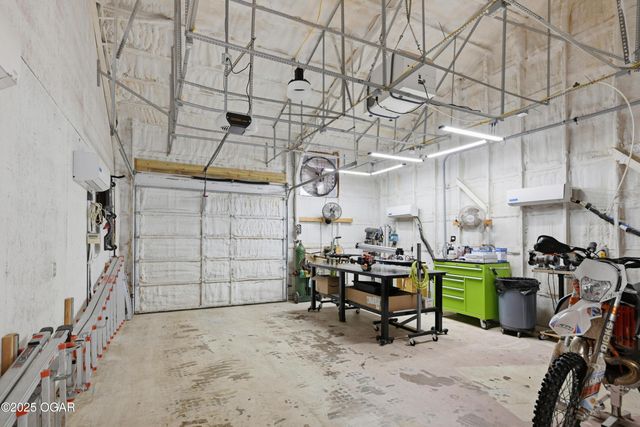 55750 E 360 Road, Jay, OK 74346