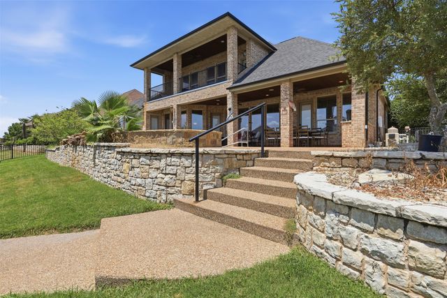 2606 Waters Edge Drive, Granbury, TX 76048