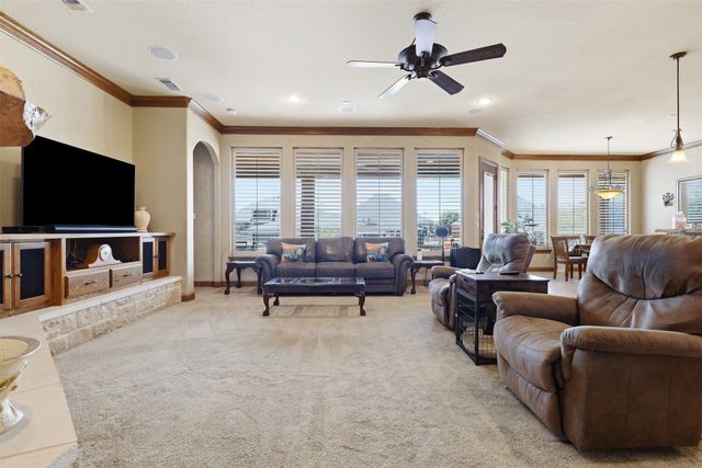 2606 Waters Edge Drive, Granbury, TX 76048