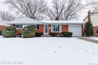 39412 Burns Drive, Sterling Heights, MI 48313
