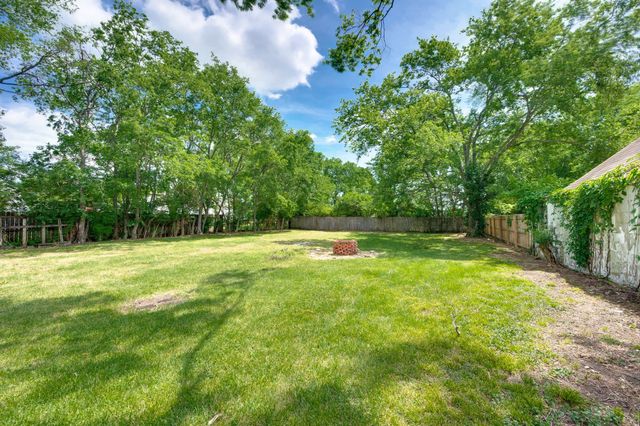 404 Delaware Ave, Madison, TN 37115