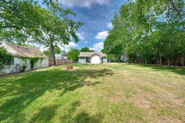 404 Delaware Ave, Madison, TN 37115