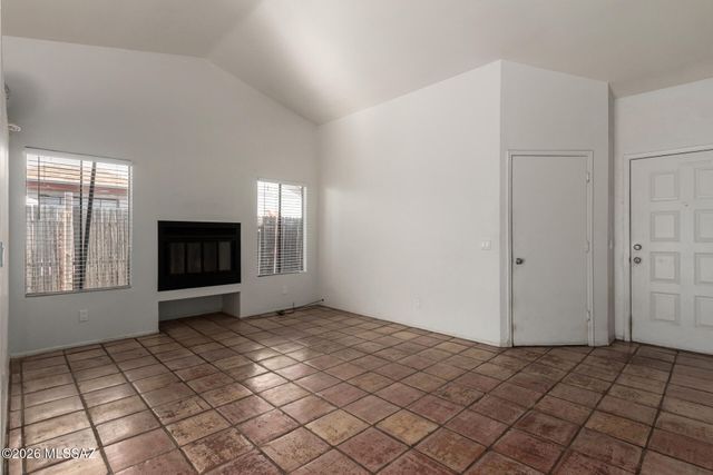 1717 W Cochran Street, Tucson, AZ 85746
