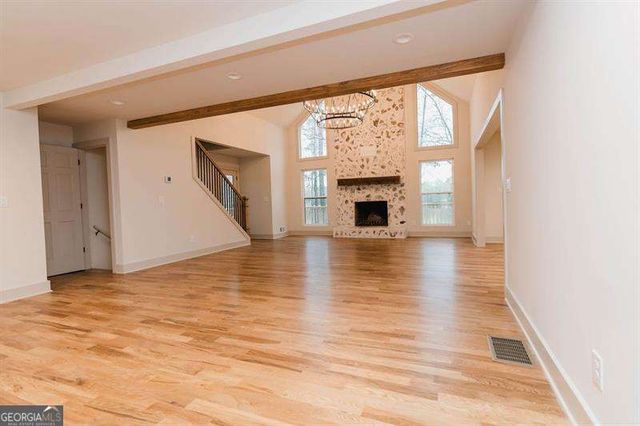 341 TEEPEE Trail, Whitesburg, GA 30185