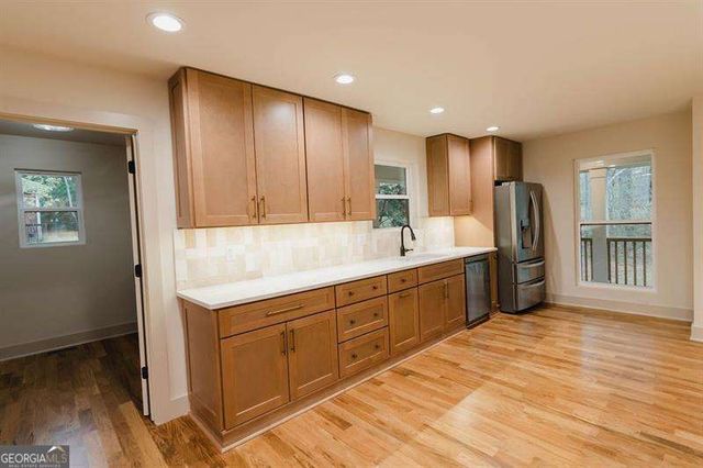 341 TEEPEE Trail, Whitesburg, GA 30185