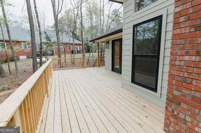 341 TEEPEE Trail, Whitesburg, GA 30185