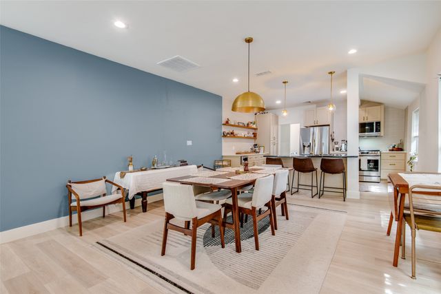 5400 Worth Street, Dallas, TX 75214