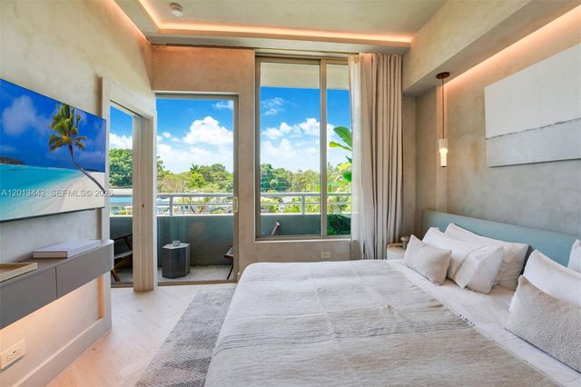 3250 Grand Ave 307, Miami, FL 33133