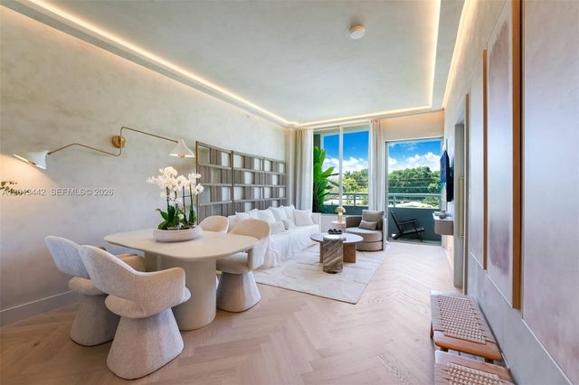 3250 Grand Ave 307, Miami, FL 33133