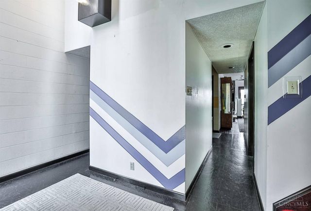 8288 Bridle Road, Anderson Twp, OH 45244