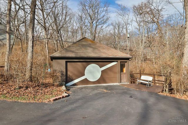 8288 Bridle Road, Anderson Twp, OH 45244