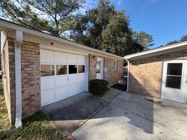 2907 Limestone Boulevard, Charleston, SC 29414