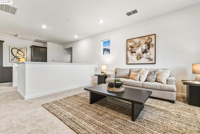 645 Channel Cir, Oakley, CA 94561