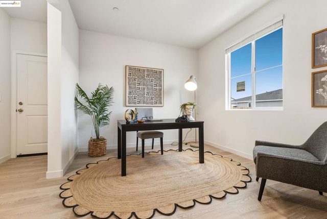 645 Channel Cir, Oakley, CA 94561