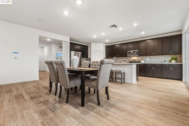 645 Channel Cir, Oakley, CA 94561