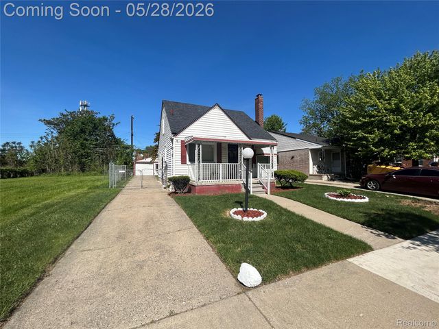 8869 Hartwell Street, Detroit, MI 48228