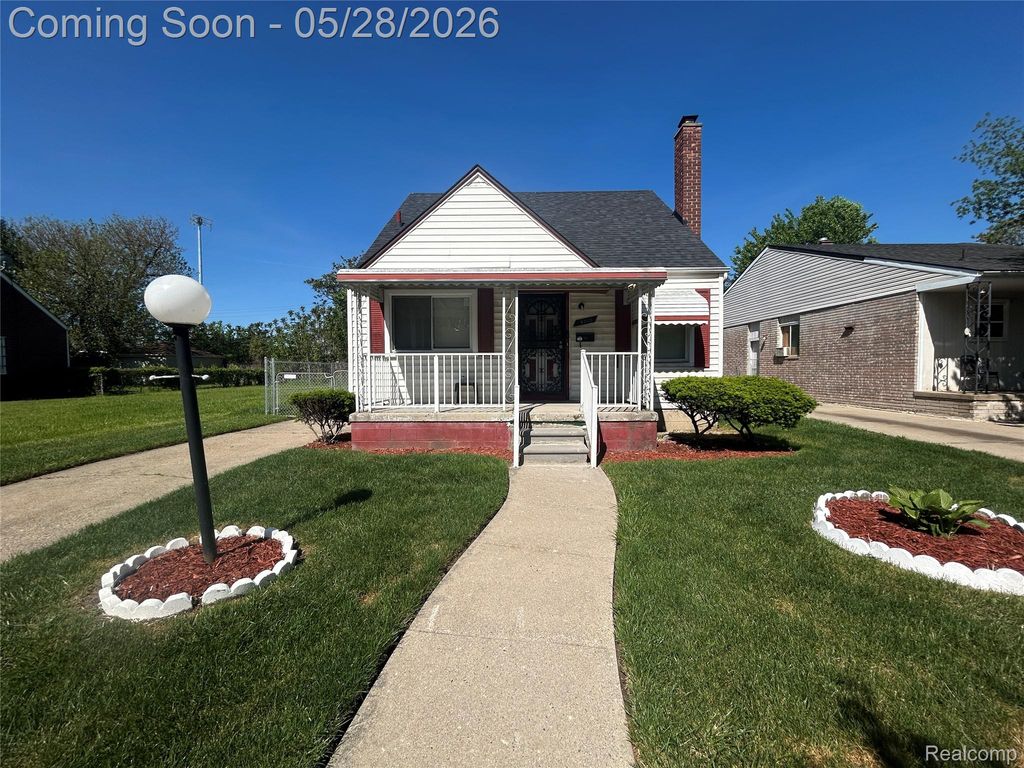 8869 Hartwell Street, Detroit, MI 48228
