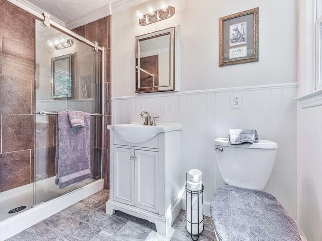 132 Little Brook Drive, Woodstock, GA 30188