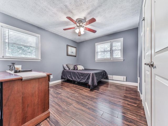 132 Little Brook Drive, Woodstock, GA 30188