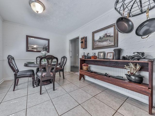 132 Little Brook Drive, Woodstock, GA 30188