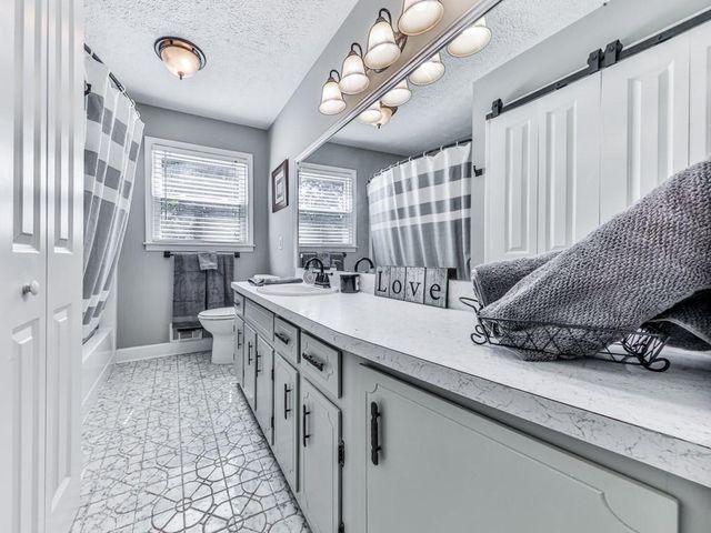 132 Little Brook Drive, Woodstock, GA 30188