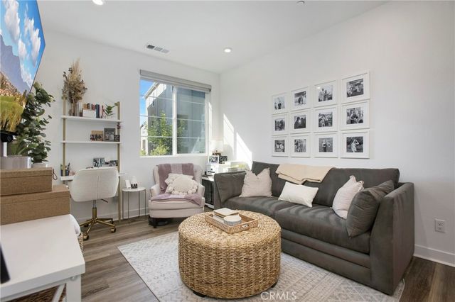 745 Hazel Dr, Rancho Mission Viejo, CA 92694