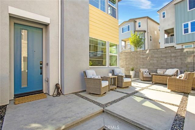 745 Hazel Dr, Rancho Mission Viejo, CA 92694
