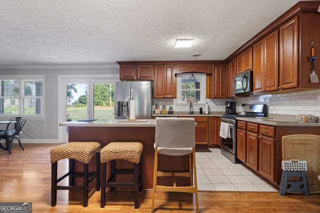 121 E Montego Court NW, Milledgeville, GA 31061