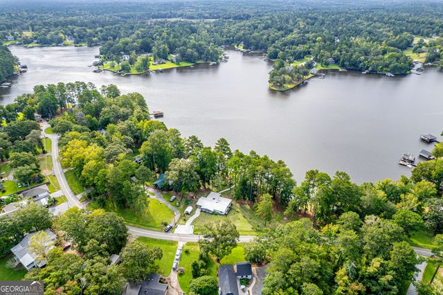 121 E Montego Court NW, Milledgeville, GA 31061