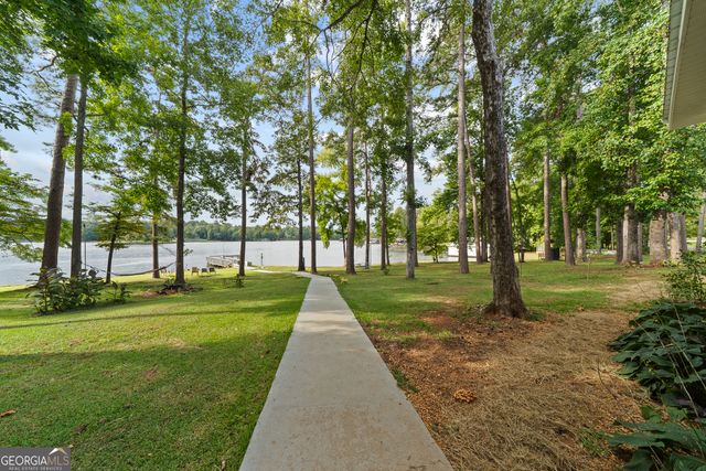 121 E Montego Court NW, Milledgeville, GA 31061