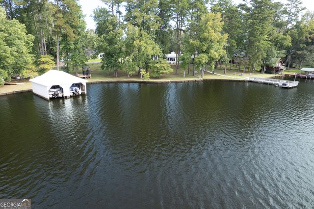 121 E Montego Court NW, Milledgeville, GA 31061