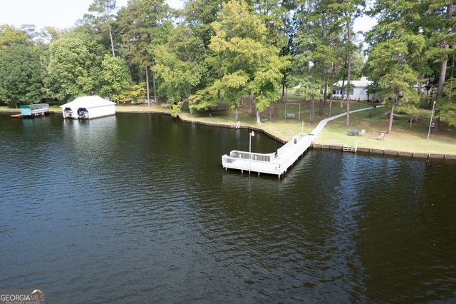 121 E Montego Court NW, Milledgeville, GA 31061