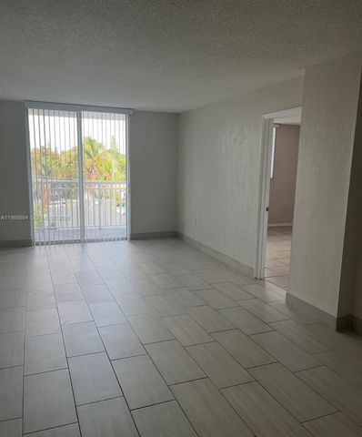 1251 NE 108th St 408, Miami, FL 33161