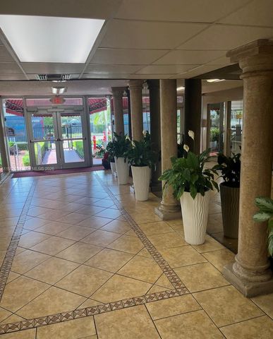 1251 NE 108th St 408, Miami, FL 33161