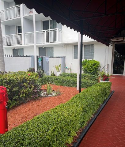 1251 NE 108th St 408, Miami, FL 33161