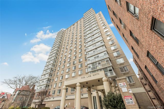 118-17 Union 15J, Forest Hills, NY 11375