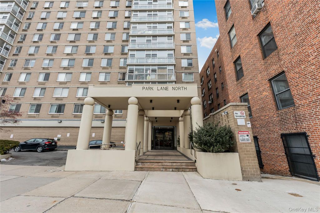 118-17 Union 15J, Forest Hills, NY 11375