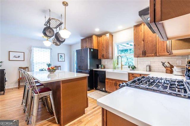 1464 Oldfield Road, Decatur, GA 30030