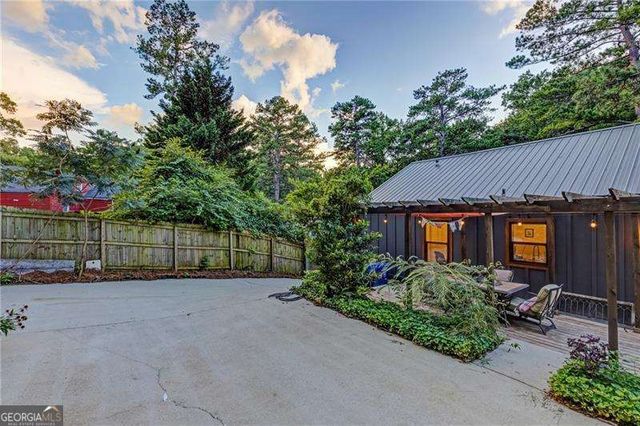 1464 Oldfield Road, Decatur, GA 30030