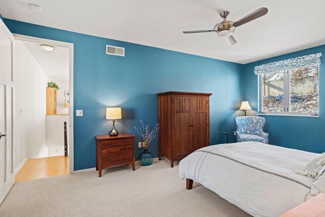 1924 N Booth STREET, Milwaukee, WI 53212